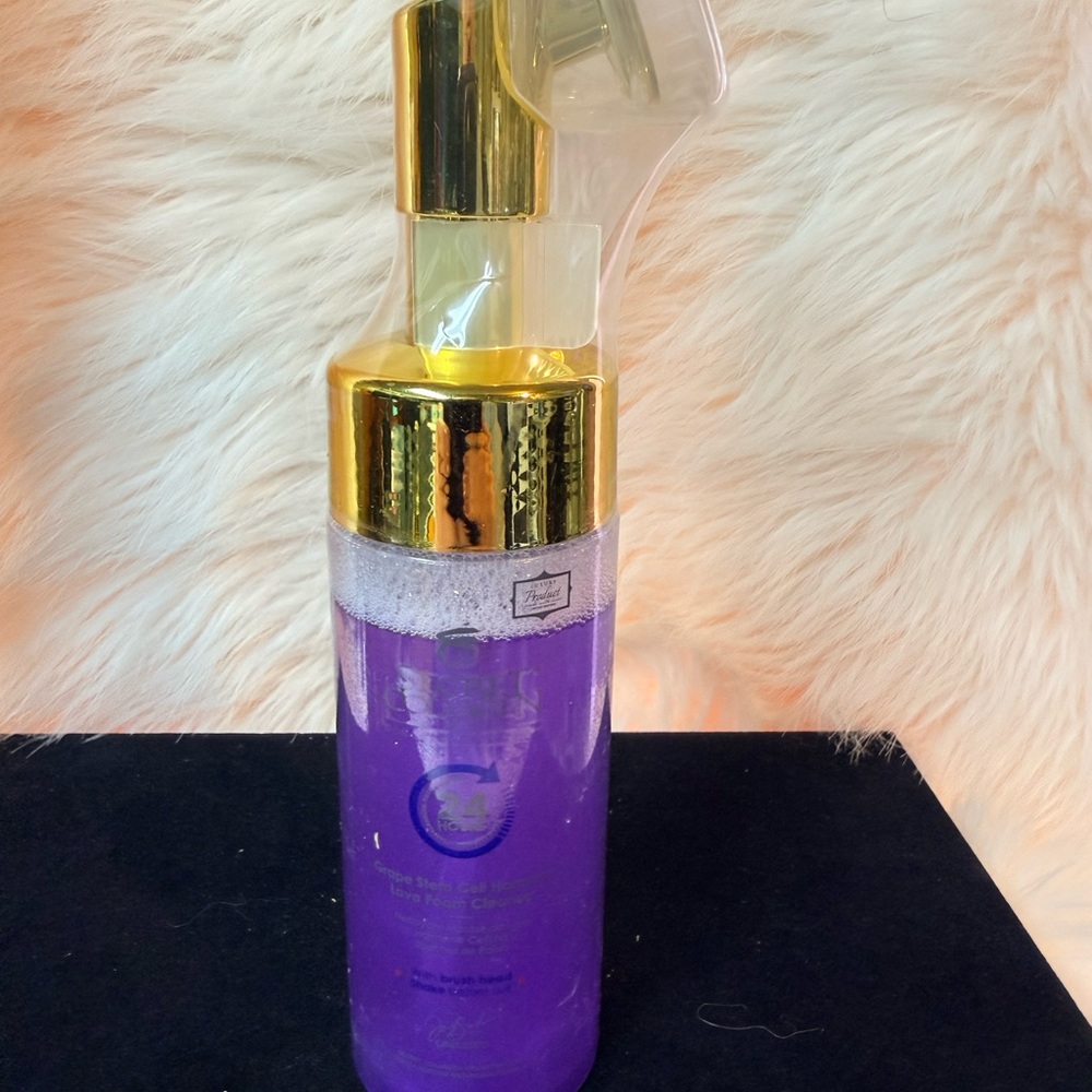 Secret Collagen Grape Stem Cell Harmony Lava Foaming Cleanser